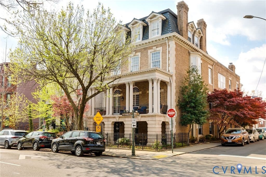 1015 W Franklin St
